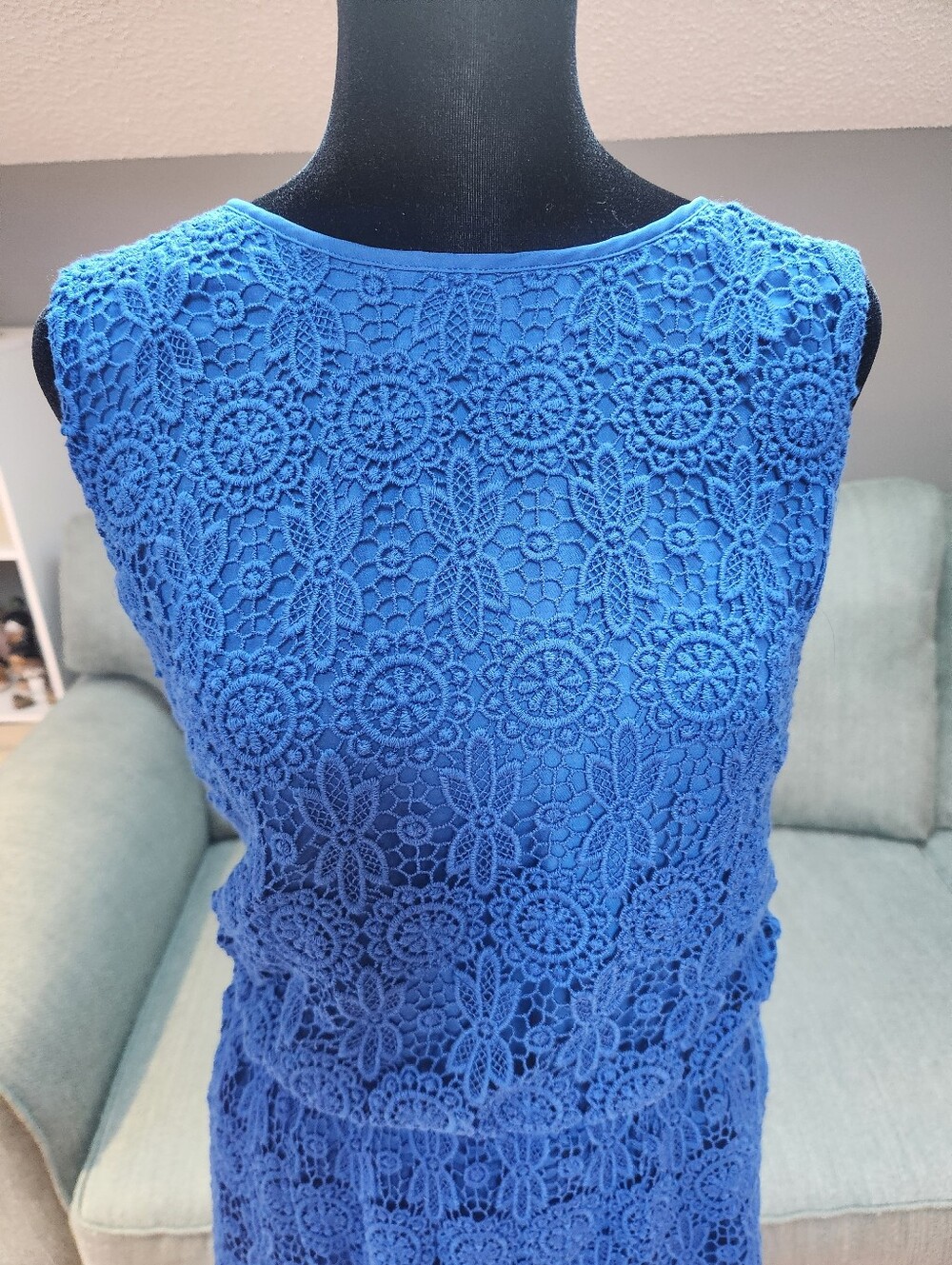 Lands End Blue Lace Sleeveless Midi Dress - Elegant Size 12 - Picture 3 of 10